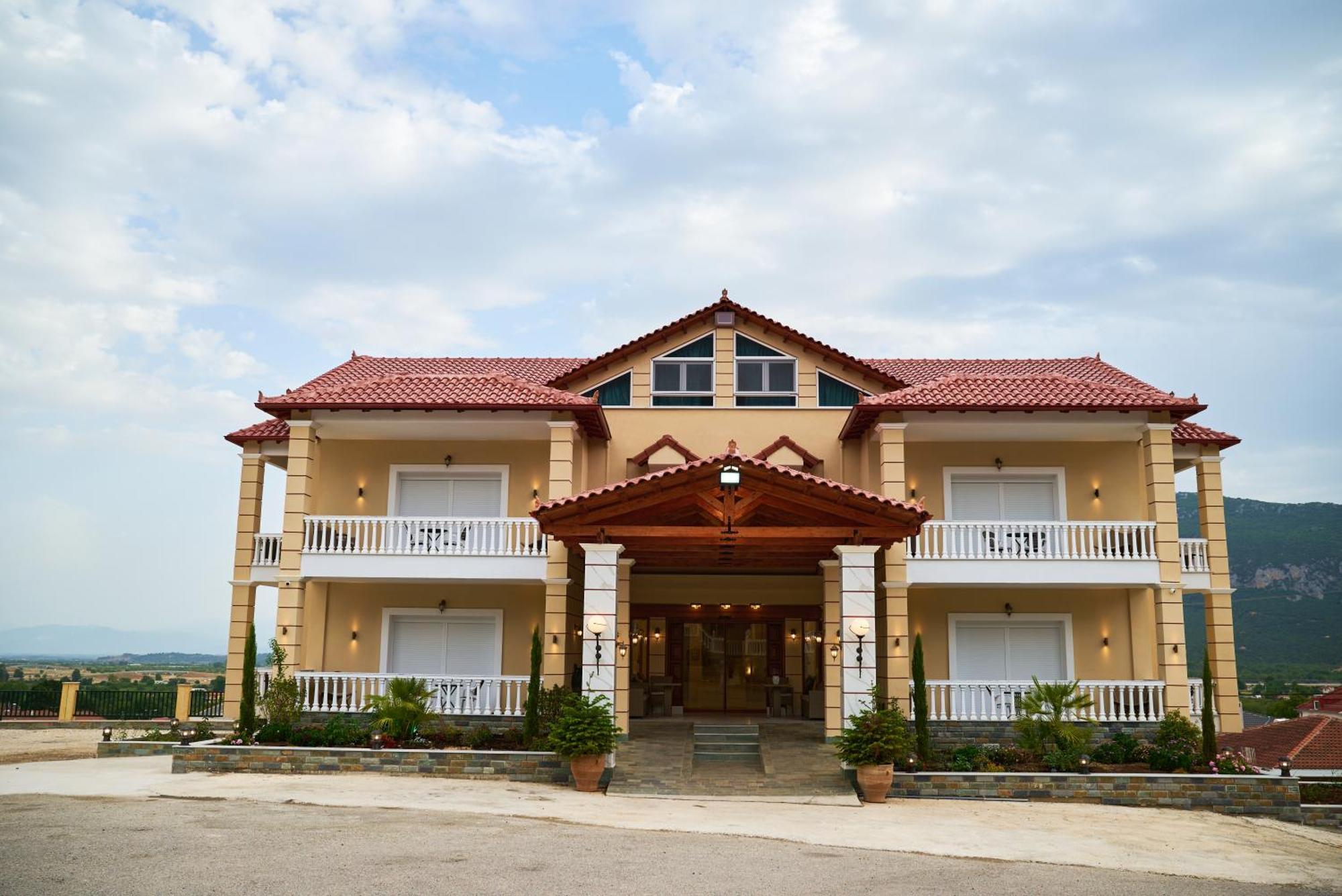 Famissi Suites 1 Καλαμπάκα Εξωτερικό φωτογραφία