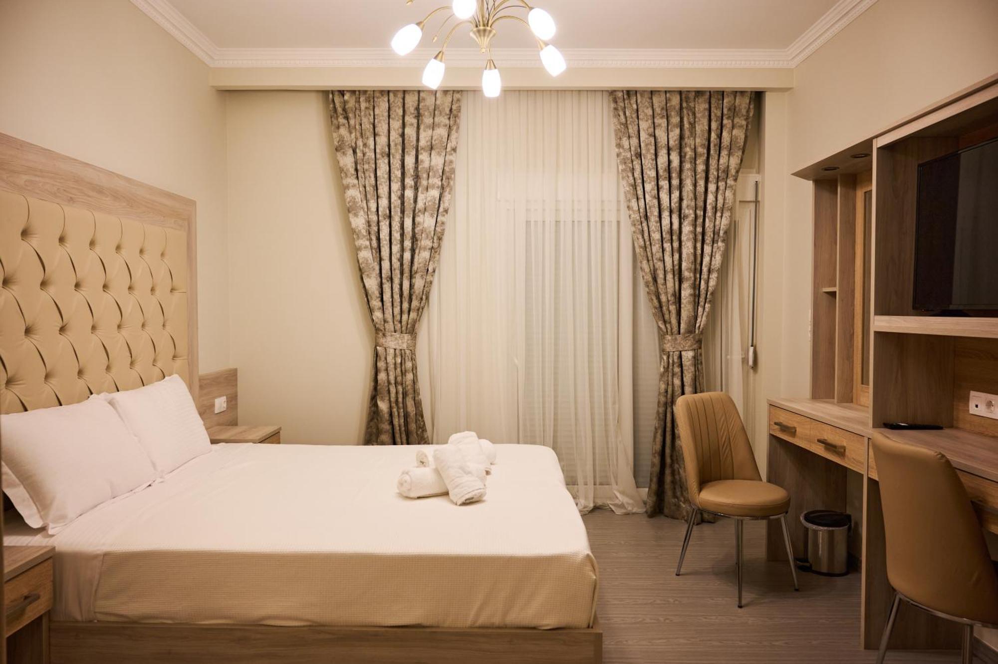 Famissi Suites 1 Καλαμπάκα Εξωτερικό φωτογραφία