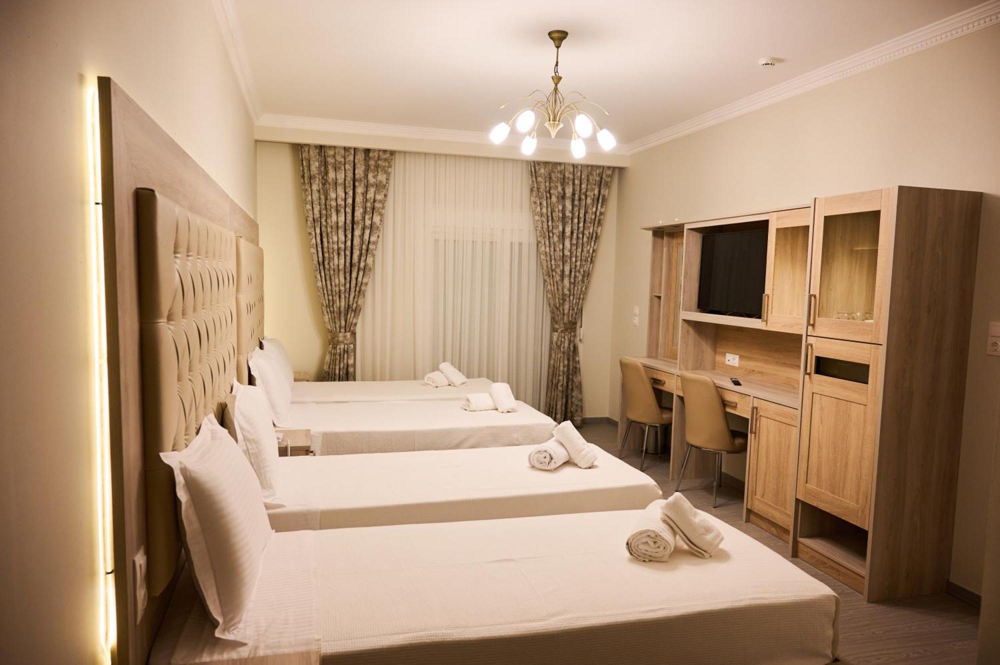 Famissi Suites 1 Καλαμπάκα Εξωτερικό φωτογραφία