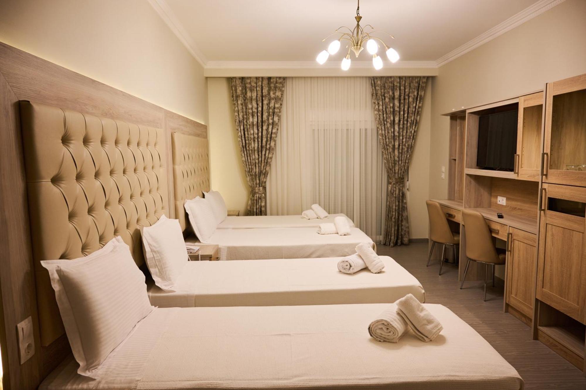 Famissi Suites 1 Καλαμπάκα Εξωτερικό φωτογραφία